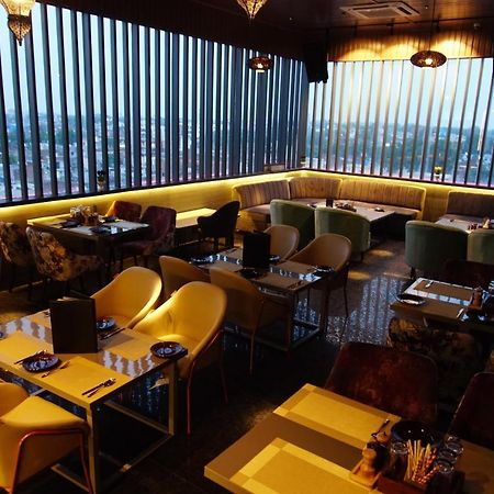Red Orchid Hotel Kanpur Exterior foto