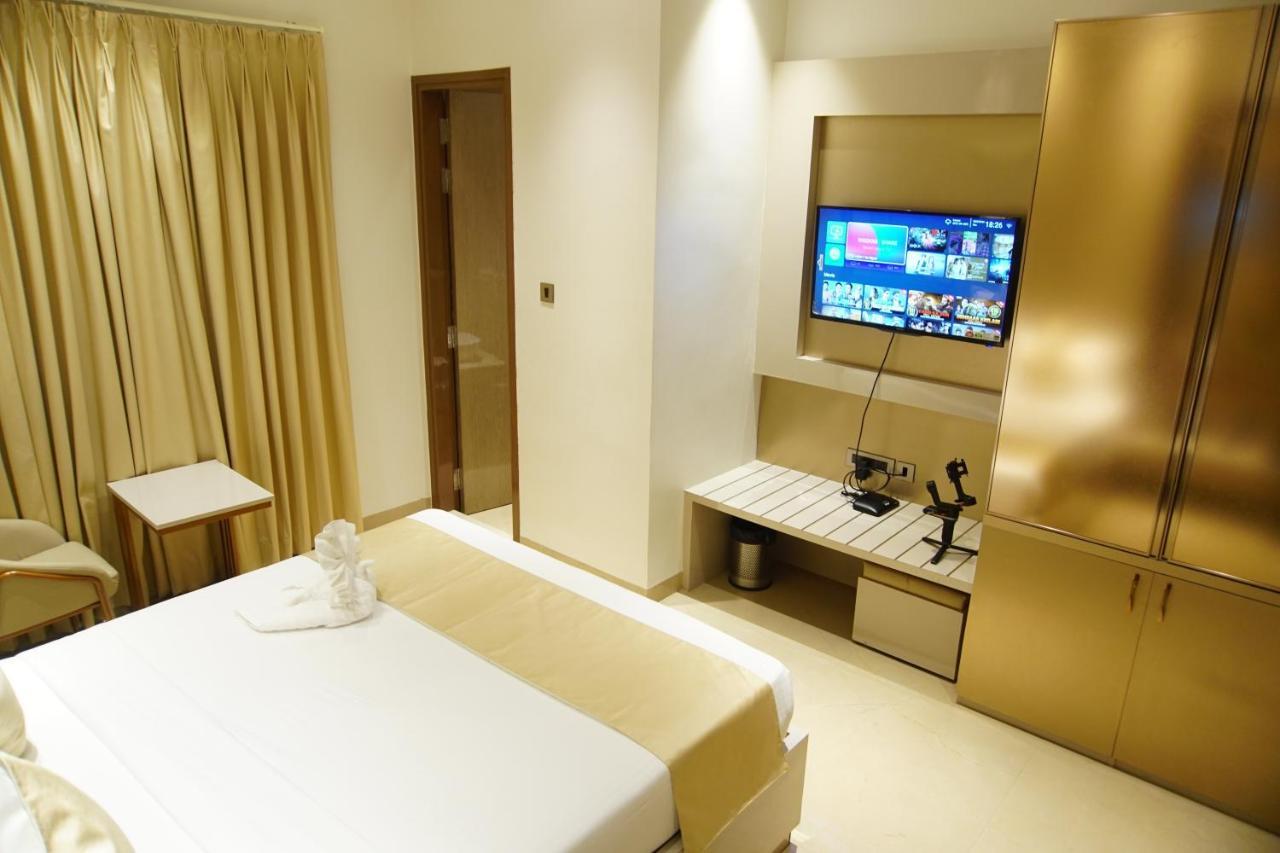 Red Orchid Hotel Kanpur Exterior foto