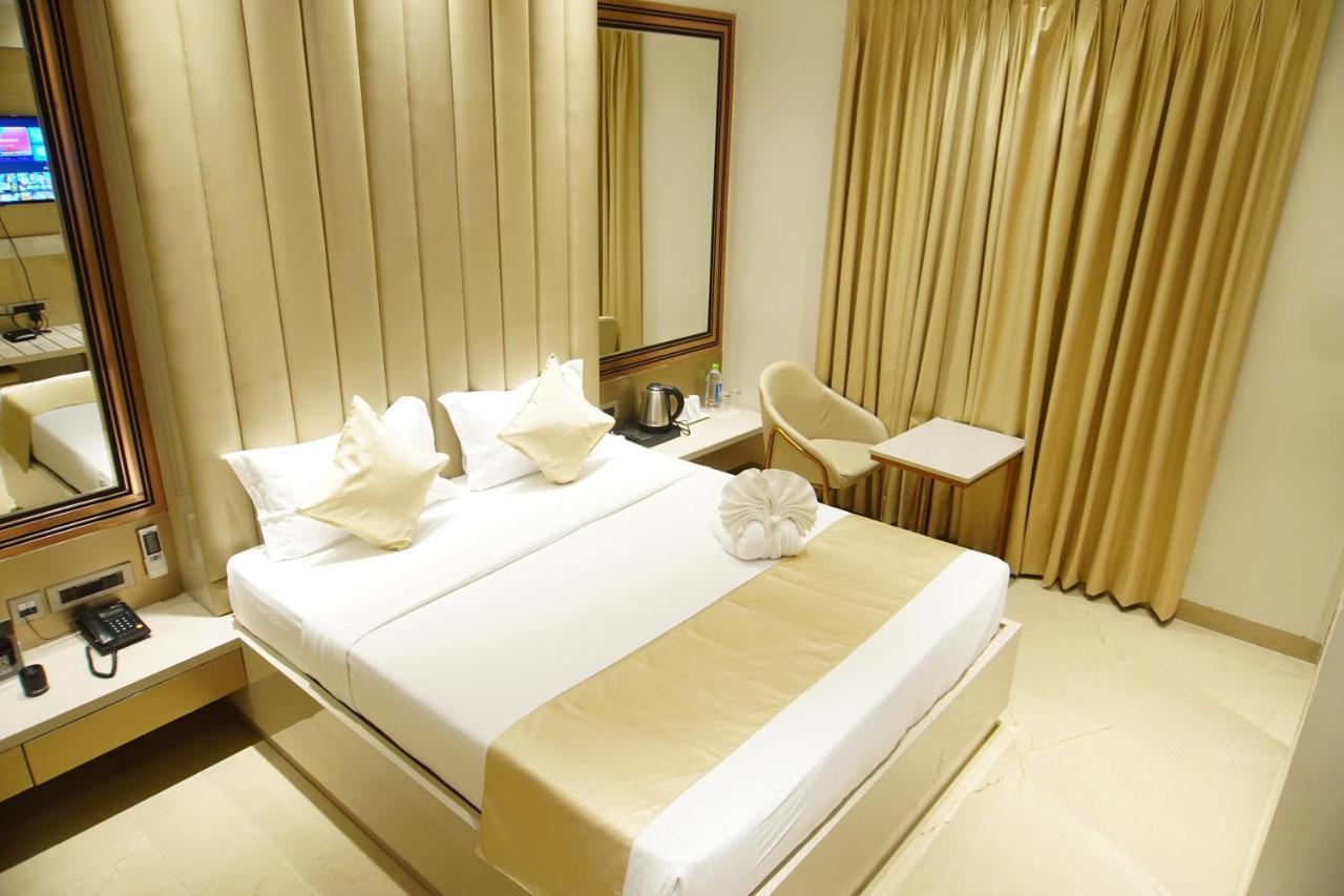 Red Orchid Hotel Kanpur Exterior foto